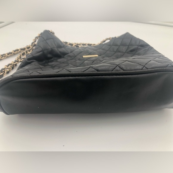 🔥GLORIA VANDERBILT vintage quilted chain bag - Picture 3 of 7